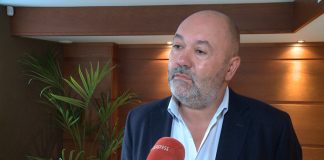 Francisco Alcántara presenta las propuestas de Cáceres Viva