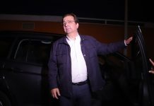 Guillermo Fernández Vara volverá a ser médico forense