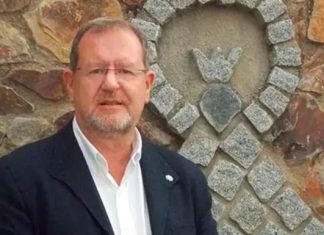 Joaquín Floriano, nuevo mayordomo de la Cofradía de la Virgen de la Montaña de Cáceres