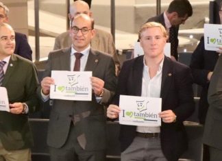 Los alcaldes de Badajoz y Cáceres en el acto por el corredor del suroeste ibérico en Madrid