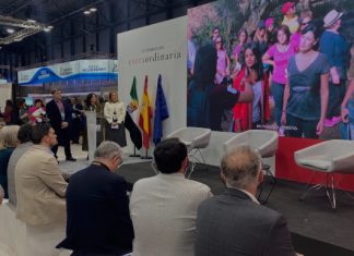 Presentación Destinos Turísticos Inteligentes de la Diputación de Cáceres en Fitur