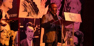 Francisco J. Vaz Leal gana el Premio de Novela Corta de la Diputación de Cáceres por la obra “Las sombras que traerá la noche”