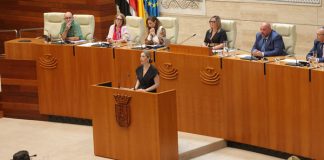 La presidenta de la Junta de Extremadura, María Guardiola, en su discurso de apertura del Debate sobre el Estado de la Región