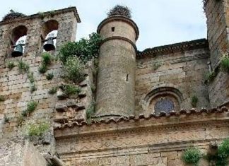 Iglesia Parroquial de San Andrés de Zarza la Mayor
