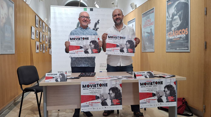 Presentación-Movietone El director de la Filmoteca, Antonio Gil, y el director de Movietone, Jerónimo García en la Presentación del II Festival Movietone