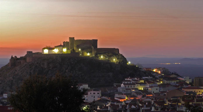 Castillo 'Otoño en la Ruta el Sabor de un Territorio'