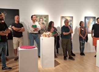 El alumnado de la Escuela de Bellas Artes Eulogio Blasco expone sus trabajos en Pintores 10 de Cáceres