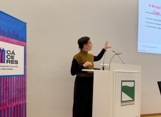 Iris Jugo durante su intervención