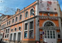 La Muestra Ibérica de Artes Escénicas cumple 10 años en Cáceres El Gran Teatro de Cáceres luce el cartel de la MAE 2022