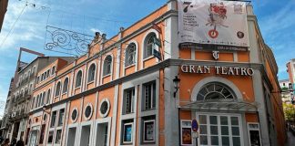 El Gran Teatro de Cáceres luce el cartel de la MAE 2022