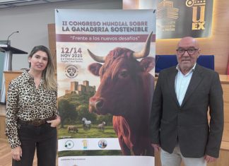 Julián Mora y María del Camino Limia en la presentación del II Congreso Mundial de la Ganadería Sostenible