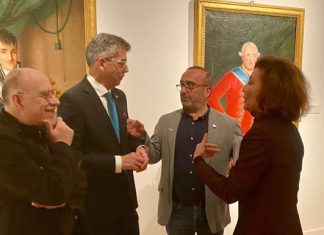 Una exposición recorre en Cáceres el legado patrimonial de la Real Audiencia de Extremadura Inauguración de la exposición 'La Real Audiencia de Extremadura. Historia de una colección artística'