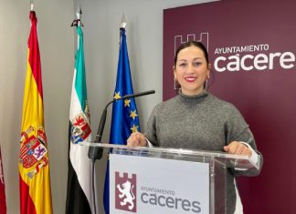 Cáceres rinde homenaje a Infoex en la Cabalgata de Reyes