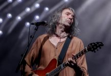 "¡Vuela alto, hombre pájaro!" Un adiós a Robe Iniesta