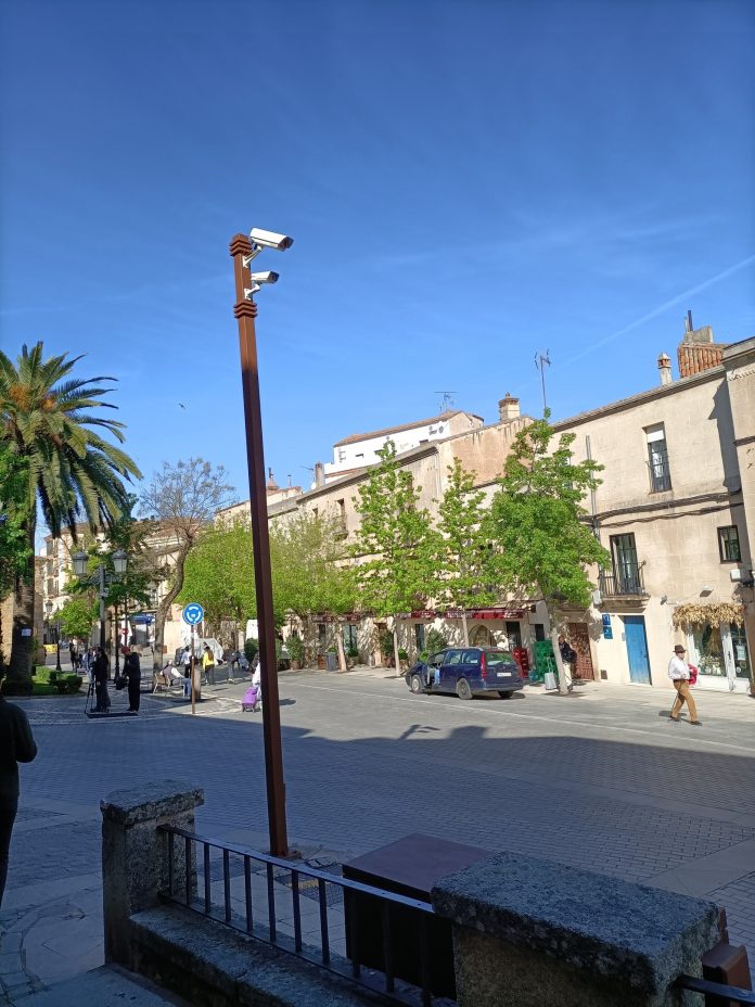 Cámara de control de acceso del tráfico en la zona de San Juan- EUROPA PRESS - Archivo