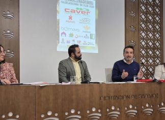 ‘Valdelacalzada en flor’ hacia Fiesta de Interés Turístico Regional Valdelacalzada en flor hacia el Interés Turístico Regional