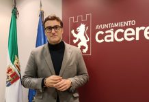 La poesía inundan el Palacio de la Isla para celebrar el Día de la Mujer