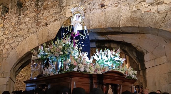 Estrenos en las procesiones de la Salud y las Batallas en Cáceres