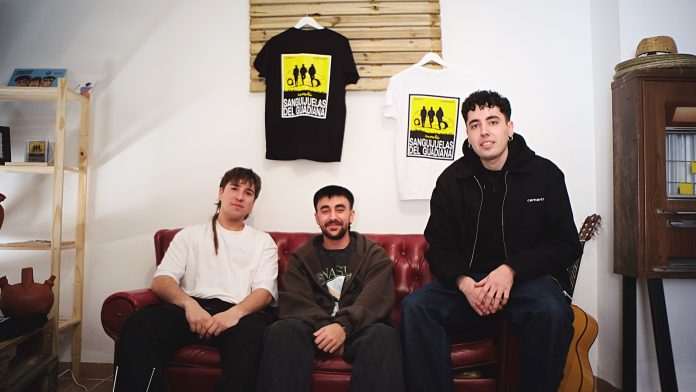 Sanguijuelas del Guadiana. Foto: Aida Donoso. Sanguijuelas del Guadiana. Foto: Aida Donoso.