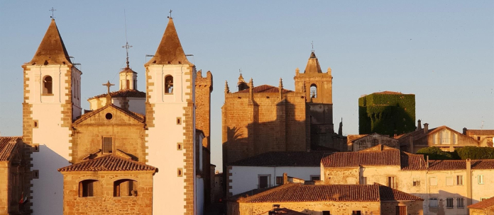 torta del casar La Torta del Casar celebra diez años de su 'Ruta el Sabor de un Territorio'