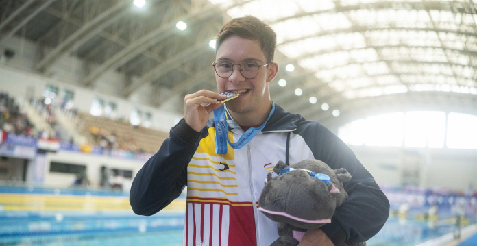 El campeón mundial Guillermo Gracia recibe el Premio a la Excelencia Picota del Jerte 2026