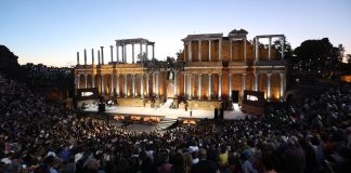 ‘1936’ gana el Premio Max al mejor espectáculo de teatro en una gala que reivindica «que se invierta en cultura»
