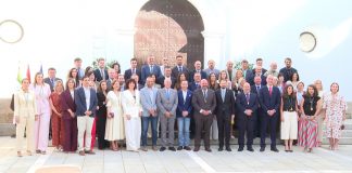 La Asamblea de Extremadura celebra 43 años reivindicando el diálogo y el compromiso con la región La Asamblea de Extremadura conmemora su 43 aniversario reivindicando el diálogo, el respeto institucional y el compromiso con el futuro de la región.
