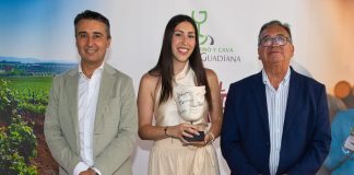 Miriam Moreno recibe el I Premio Nacional de Periodismo de la Ruta del Vino y Cava Ribera del Guadiana La periodista Miriam Moreno recibe en Almendralejo el I Premio Nacional de Periodismo de la Ruta del Vino y Cava Ribera del Guadiana por su reportaje en Onda Cero Extremadura.