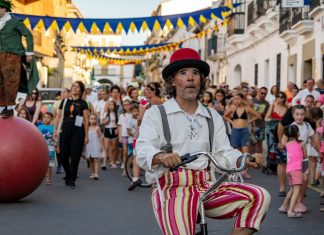 El Festival de Teatro de Alcántara organiza en su 40 aniversario actividades de circo, música y animación de calle Festival de Teatro de Alcántara