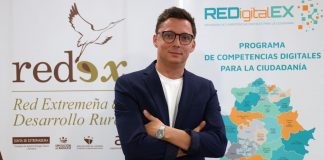 Fran Sánchez: «Para que la gente pueda vivir en su pueblo, debe superar la barrera tecnológica» Fran Sánchez