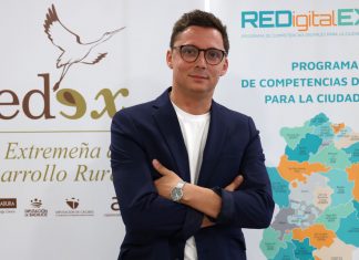 Fran Sánchez: «Para que la gente pueda vivir en su pueblo, debe superar la barrera tecnológica» Fran Sánchez