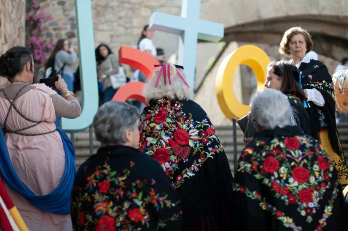 Meta descripción: JATO 2026 regresa a Cáceres del 5 al 7 de junio con gastronomía, tecnología, empleo, artesanía y música para mostrar el talento y las oportunidades de los pueblos extremeños.