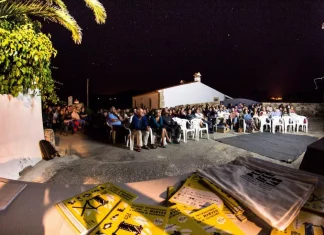 Periferias vuelve a convertir La Raya en el mayor cine al aire libre entre España y Portugal Periferias transforma La Raya en un gran cine al aire libre entre España y Portugal