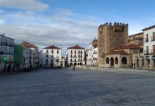 La Plaza Mayor de Cáceres tendrá pantalla gigante para la final del Mundial La Plaza Mayor de Cáceres tendrá pantalla gigante para la final del Mundial