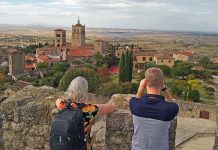Extremadura recibe 550.000 turistas este verano y roza los dos millones en 2026 Turistas en Trujillo