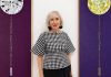 Esther García une pintura, textil y música en el Palacio de la Isla La artista Esther García expone en el Palacio de la Isla de Cáceres la muestra 'My blues velvet'